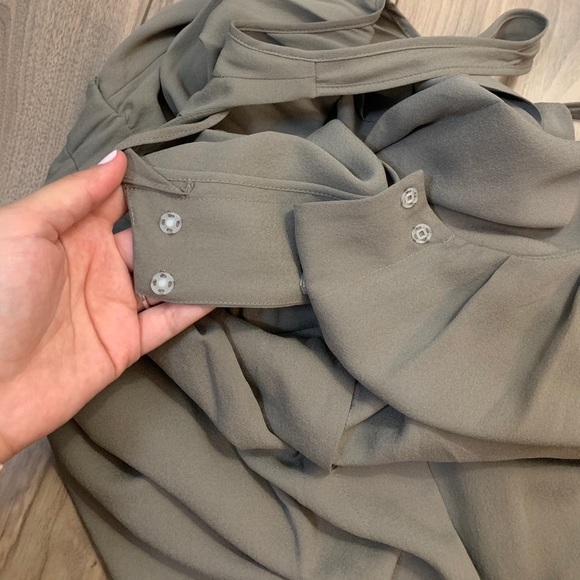 EVER Pierre Draped Silk Button Front Grey Dress Size Small - Picture 10 of 10